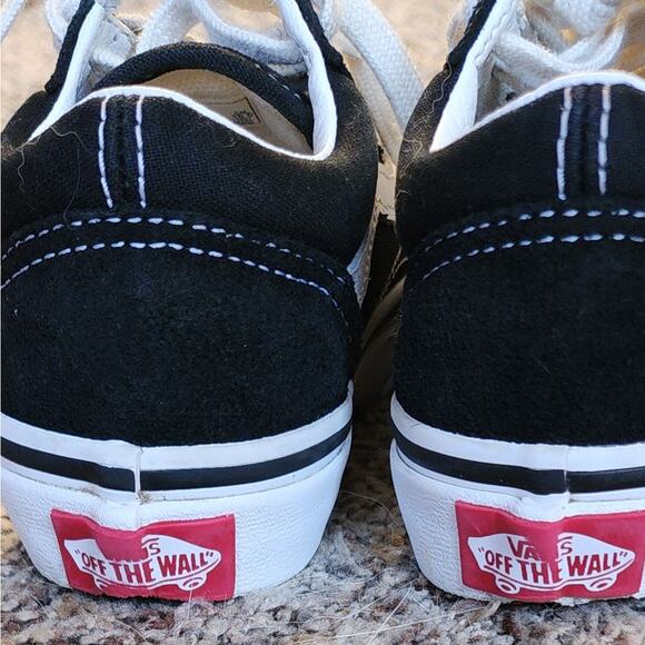 VANS Classic Old Skool B&W Suede Little Kid Size 11  Used Good Condition - Picture 5 of 10